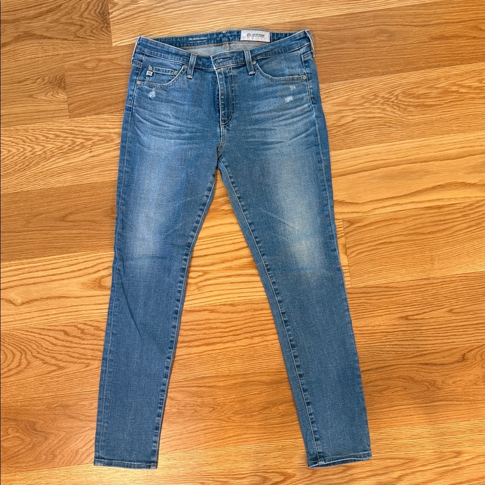 AG Adriano Goldschmied Women's Classic Blue Skinny Jeans. Middi Ankle Mid Rise